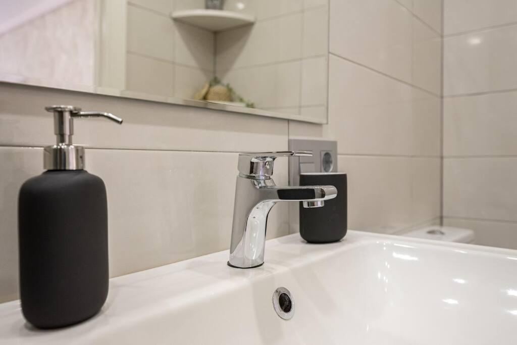 El Patio De Schulz Apartment Gijon Ngoại thất bức ảnh
