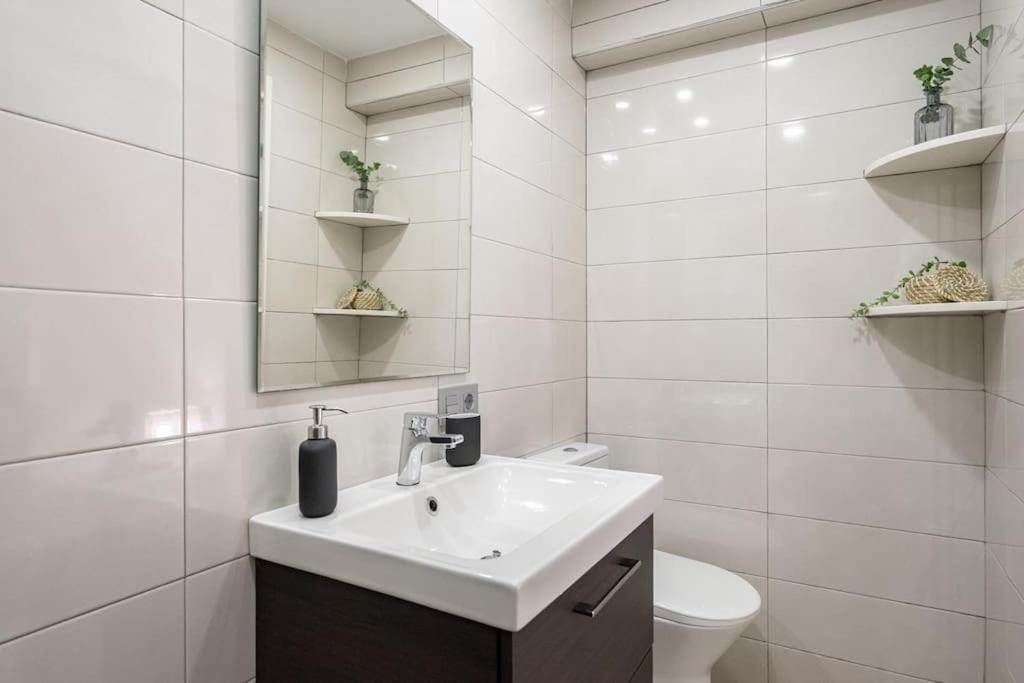 El Patio De Schulz Apartment Gijon Ngoại thất bức ảnh