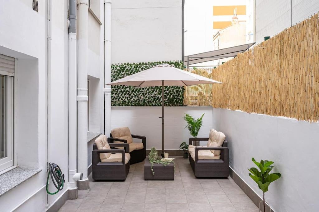 El Patio De Schulz Apartment Gijon Ngoại thất bức ảnh